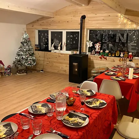 Holiday home La Belle Vue, Pour 21 Personnes Avec Vue Magnifique